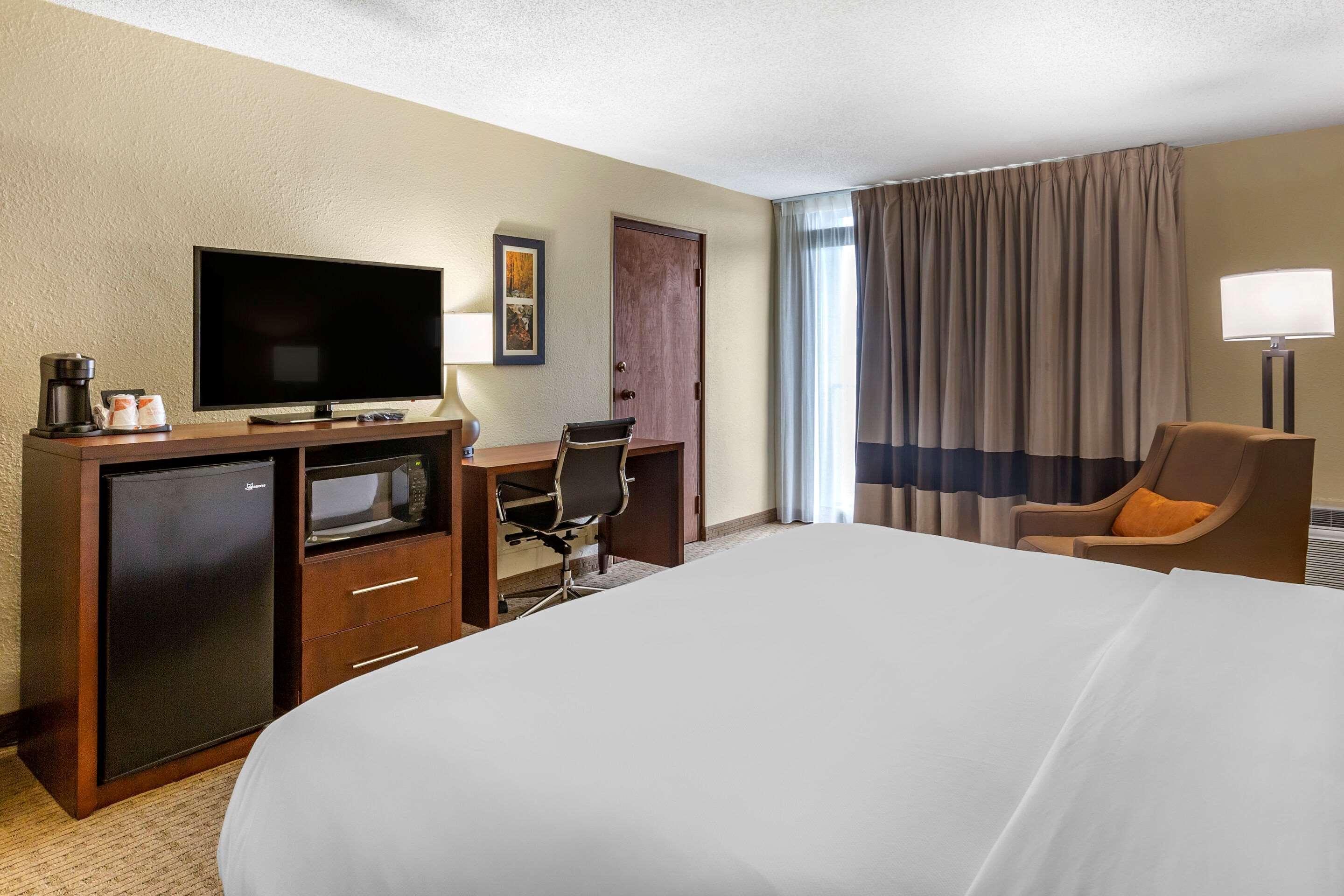 Comfort Inn & Suites Near Danville Mall Εξωτερικό φωτογραφία